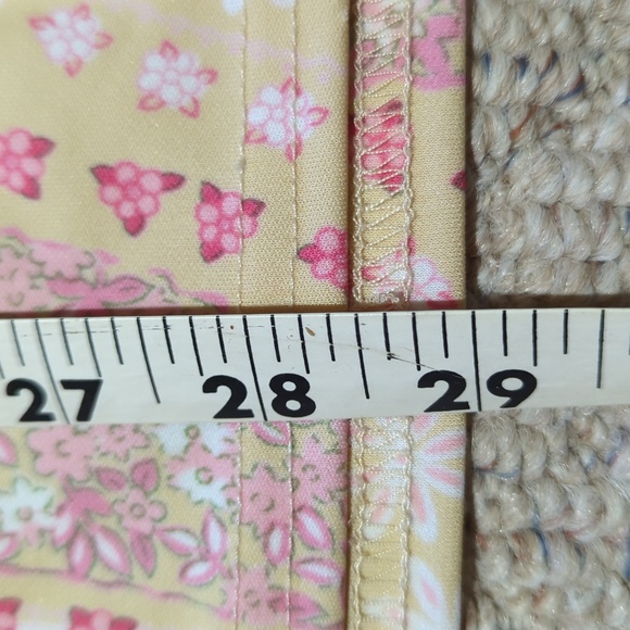 Girls size 8/10 skirt - Picture 4 of 6